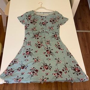 Short sleeve midi drawstring dress by Latched Mama